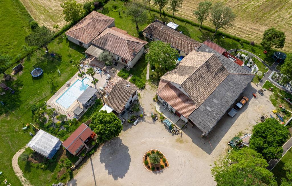 Belle Maison Du Quercy Septfonds Esterno foto